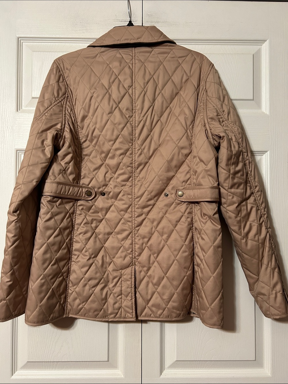 L.L. Bean Medium, Diamond pattern Quilted Riding Jacket Beige with plaid lining - Picture 7 of 7